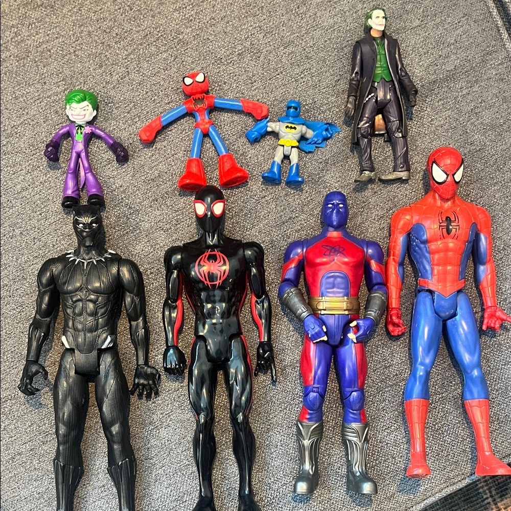 Superhero Action Figure Set - Multicolor